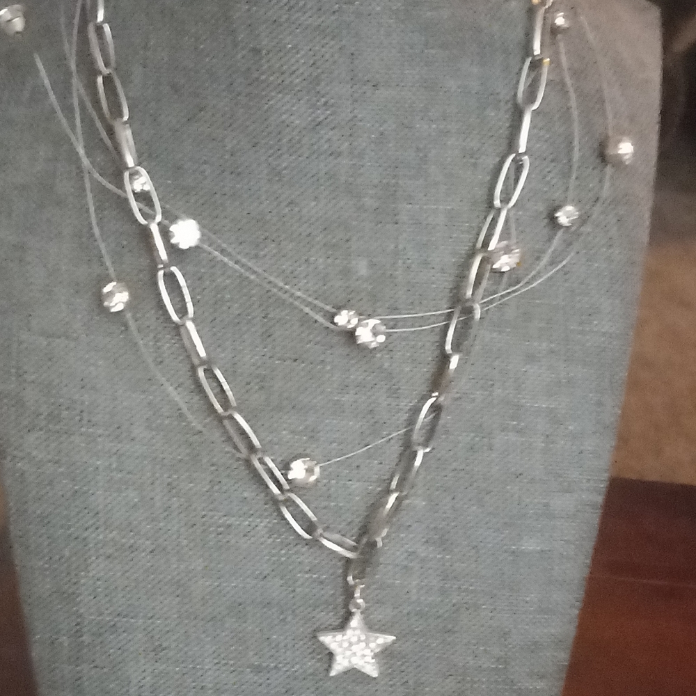 2 SILVER NECKLACE FOR THE PRICE OF ONE